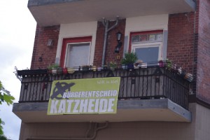 Bürgerentscheid Katzheide - Transparent Ecke Kirchenweg/Iltisstraße in Kiel-Gaarden