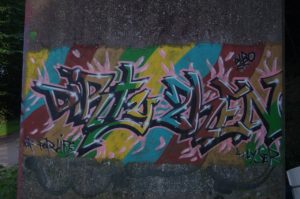 Graffiti an Holtenauer Hochbrücke - NOK