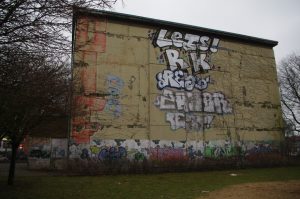 Graffiti am Schützenpark-Bunker in Kiel