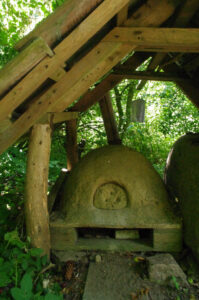 Lehmofen im Waldhaus Kiel