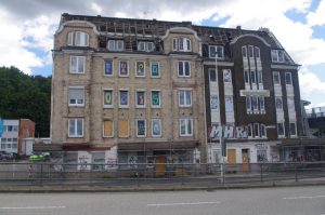 Werftstraße in Kiel: verfallendes Haus